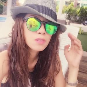 Meet your Posher, Jade